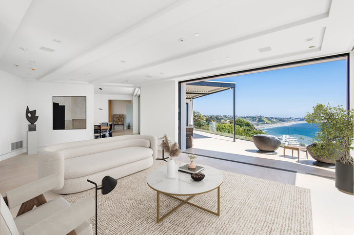 Virtual Staging and Renovation Benefits in Real Estate Marketing