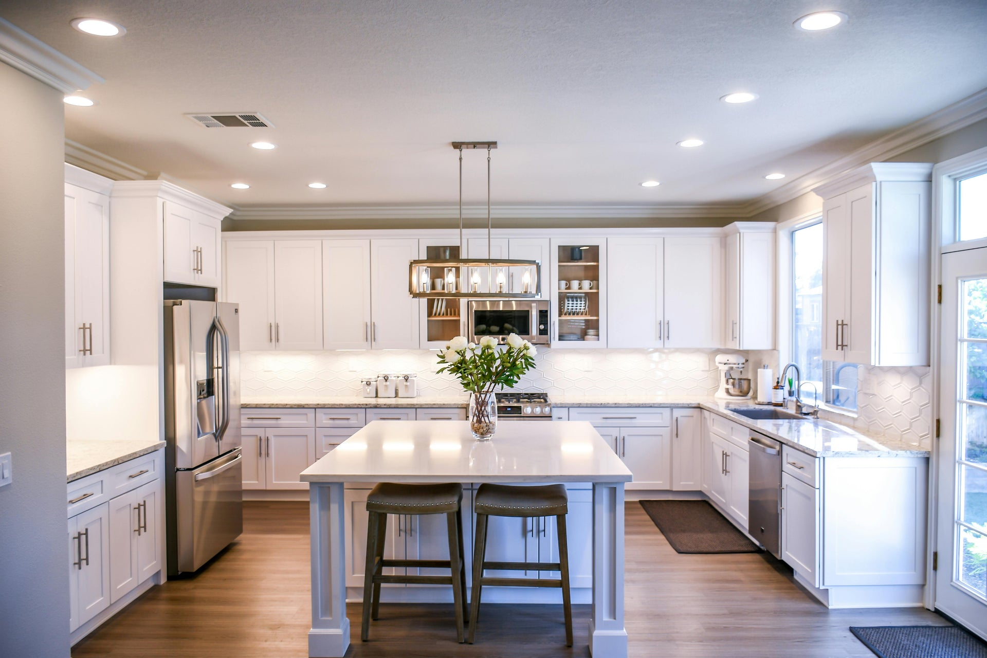 What is Modern Interior Design? - Bella Virtual Staging